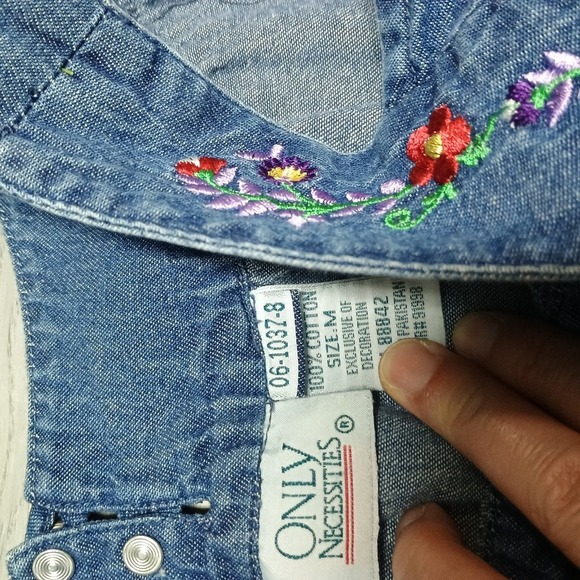 Only Necessities Denim Jumper Overall Modest Dress Embroidery Floral Medium - Picture 3 of 7